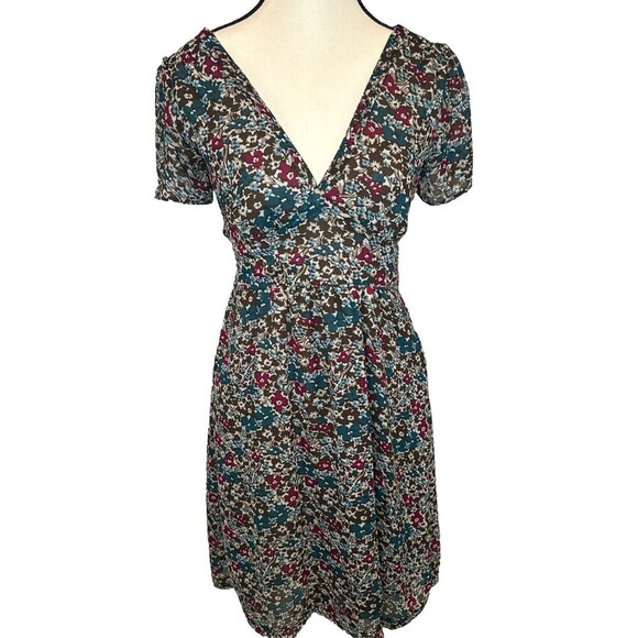 H&M Women’s Dark FLORAL Short Sleeve Lined Knee Length Polyester Dress Sz 4 - Picture 1 of 11
